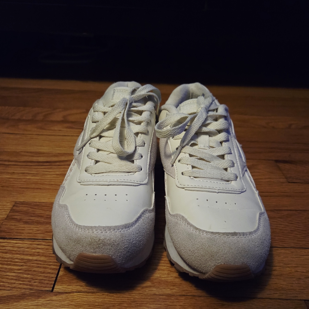 Reebok Classic White Sneakers Leopard Print Size 7